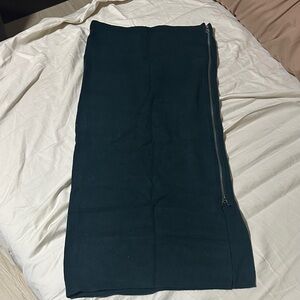 High-Waist Green Midi Skirt with Side Zip